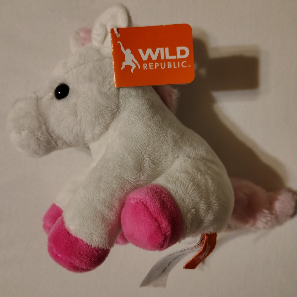 Wild Republic White and Pink Unicorn Plush Toy New With Tags